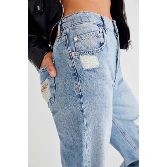🎉LAST CHANCE🎉 NWT Free People New Dawn Flare Jeans / Victoria Blue - Picture 3 of 8